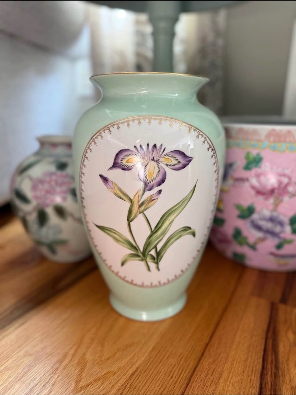 Vintage Andrea by Sadek floral vase